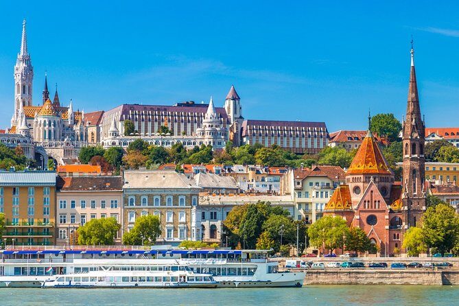 Budapest Small-Group Day Trip from Vienna - Buda Castle District: guided walking time with optional entry