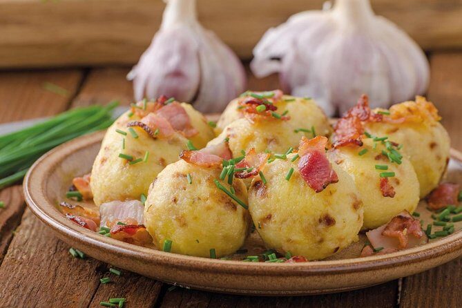 Dinner Cooking Class - Prezels, Dumplings, Apple Strudel & Music - Your dinner menu: pretzels, speck dumplings, and apple strudel