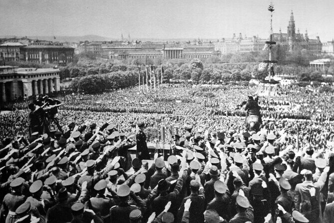 Historical Hitler Walking Tour of Vienna - The Route in Plain English: Albertina to Schwedenplatz