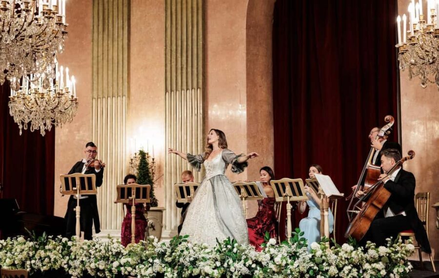 Imperial Gala Concert at Palais Auersperg - Concert & Dinner vs Dinner & Concert: timing is everything