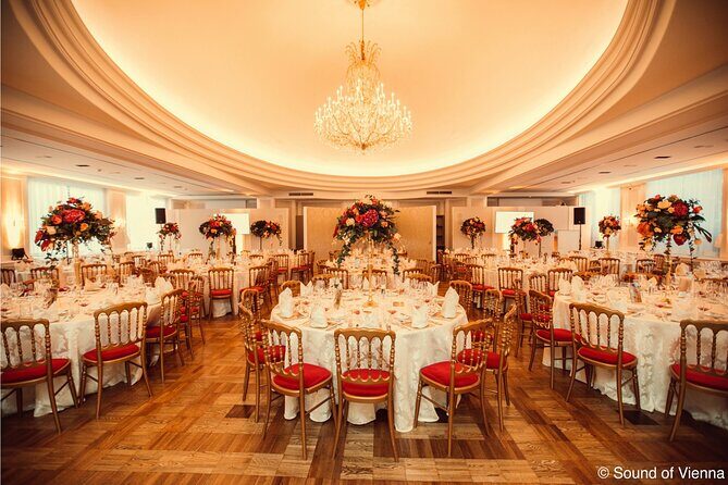 Kursalon Vienna: Strauss and Mozart Concert With Dinner - Restaurant Johann dinner: how the 3- or 4-course meal plays out