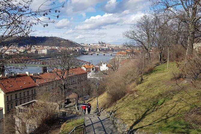 Prague Small Group Day Trip from Vienna - Arriving in Prague: What You’ll Actually See
