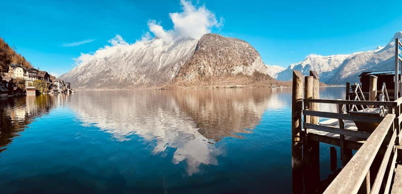 Private day trip from Salzburg to St. Gilgen & Hallstatt - Hallstatt’s lakeside views and the Skywalk: what to expect in the crowd