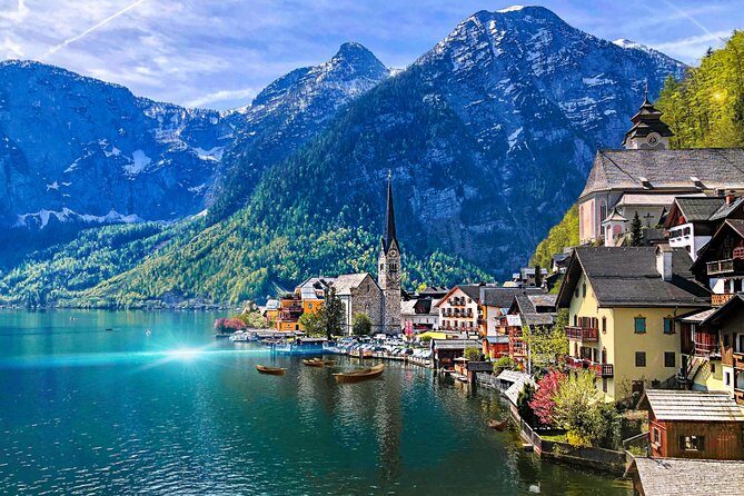 Private Full-Day Tour of Hallstatt and Salzkammergut from Salzburg with Options - Fuschl am See viewpoints and the easy way into Salzkammergut scenery