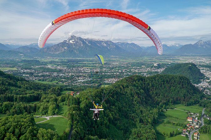 Private Tandem Paragliding Salzburg Mt Gaisberg - What to bring: shoes, clothes, gloves, and small-bag reality
