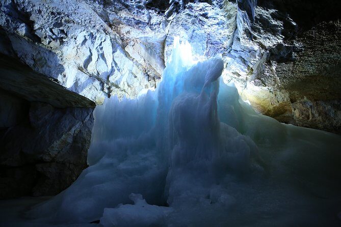 Private Tour: Werfen Ice Caves Adventure from Salzburg - Key highlights worth planning around