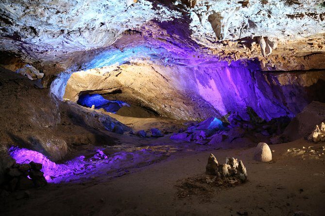 Private Tour: Werfen Ice Caves Adventure from Salzburg - Werfen Ice Caves (Eisriesenwelt) and Hohenwerfen Castle: what you’re really seeing