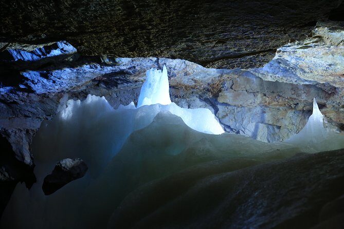 Private Tour: Werfen Ice Caves Adventure from Salzburg - What to wear and bring: cold cave comfort 101