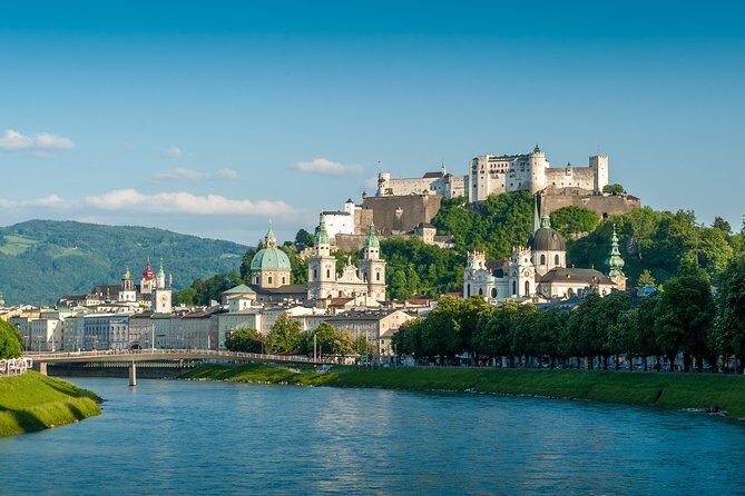 Salzburg Day Trip from Vienna - The Coach Ride Through the Salzkammergut: Views With a Purpose