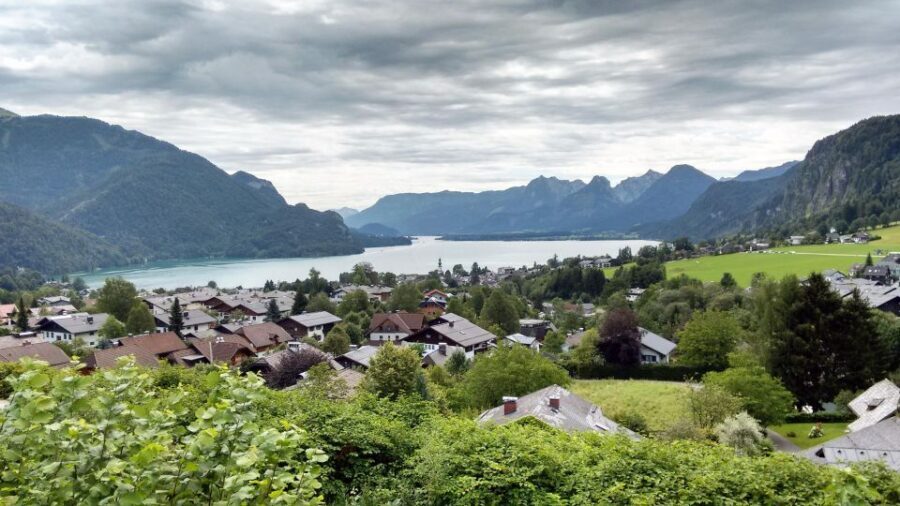 Salzburg: Hallstatt and Sound of Music Tour - Start in Salzburg: Mirabell meeting point and bus comfort