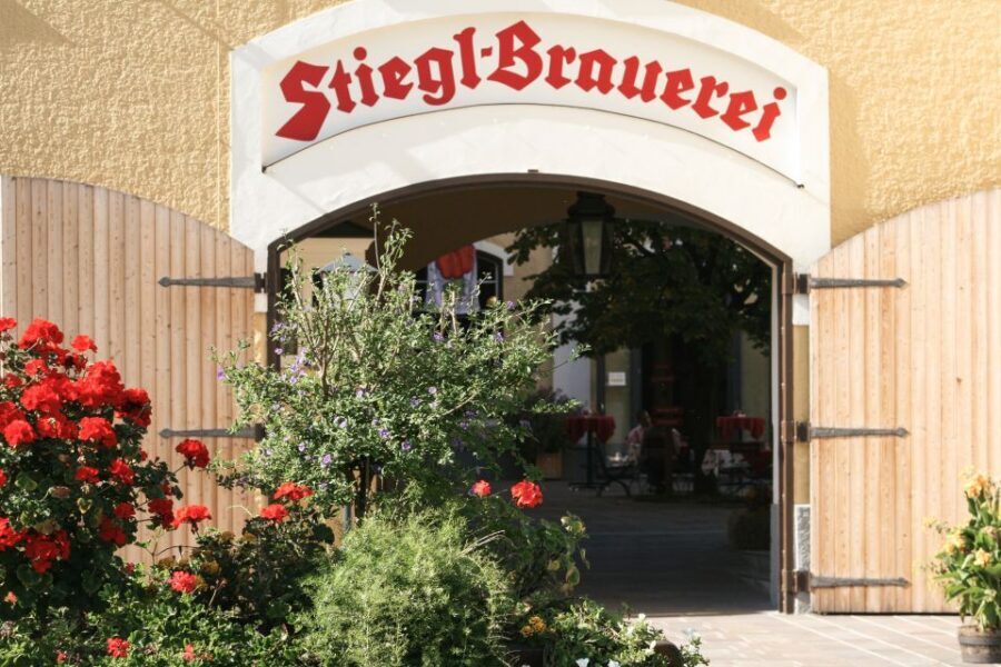 Salzburg: Stiegl Brewery Tour with Beer Tasting - The Stiegl-Museum and the 270-degree cinema show