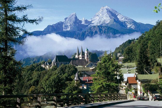 Skip-the-Line: Eagle's Nest in Berchtesgaden Tour from Salzburg - Price and What You Actually Get for $126.71