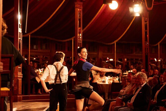 Strauss Dinner Show - The performance: waltzes, polkas, singing, and a lively finale