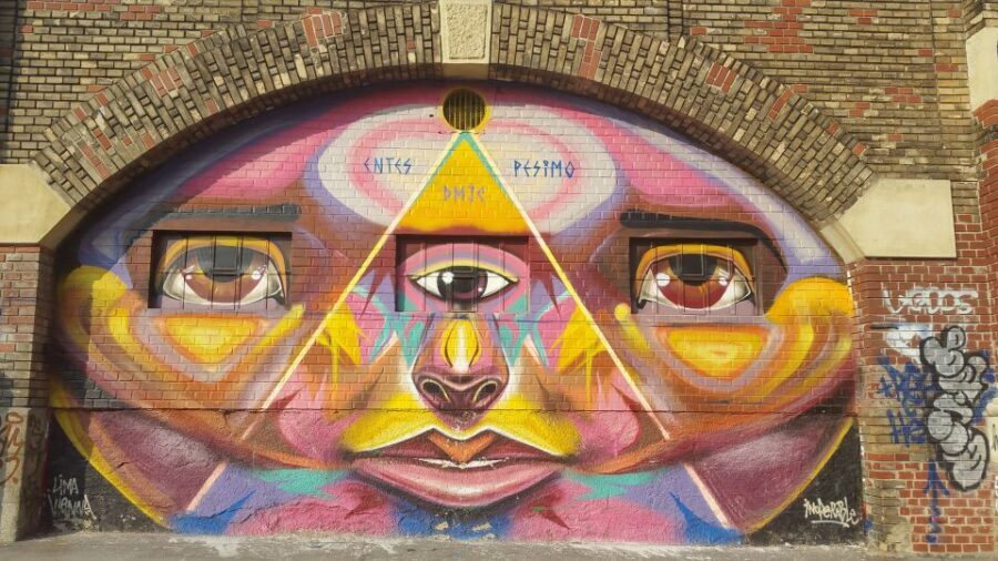 Vienna: 2-Hour Street Art Tour - How the Tour Feels: Small Group Energy and a Guide Who Engages