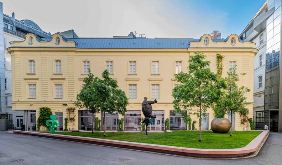 Vienna: City Cruise - The Danube Canal Loop: What You Actually See in 75 Minutes