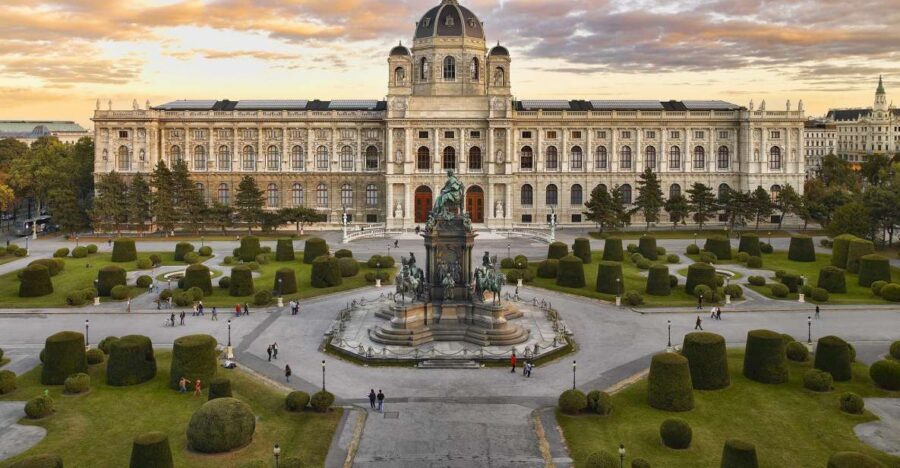Vienna Kunsthistorisches Museum Day Admission Ticket - Picture Gallery Highlights: Rubens, Rembrandt, Raphael, Velázquez, and the Rest