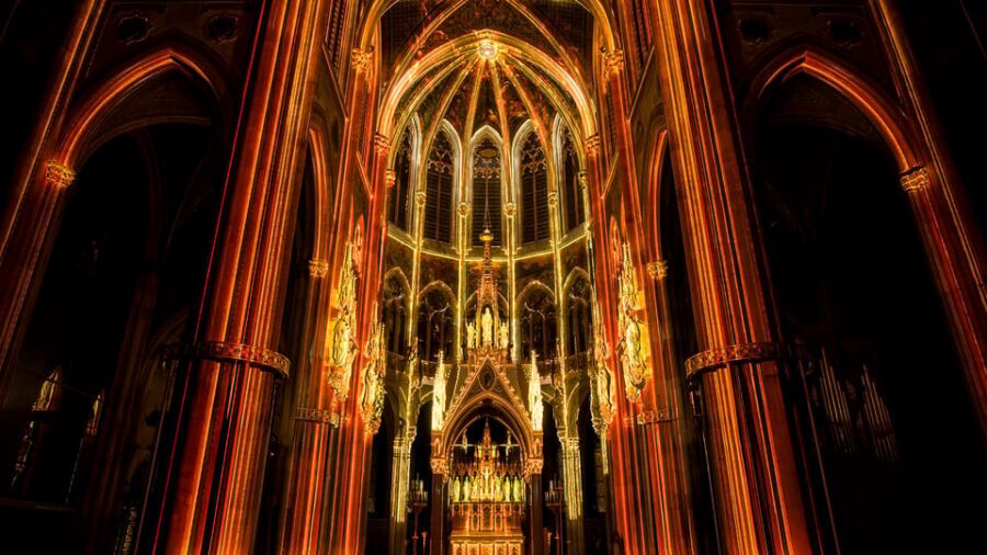 Vienna: Light of Creation Votive Church Immersive Light Show - The 30-Minute “Acts” of Creation: What Happens During the Show