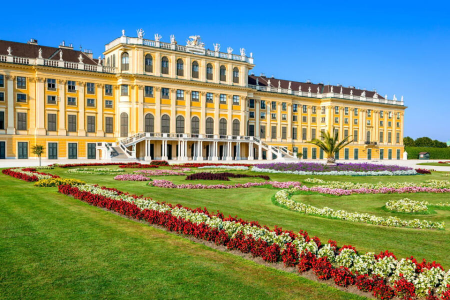 Vienna: Skip-the-Line Schönbrunn Palace and Gardens Tour - Where to Meet (and the One Mistake to Avoid)
