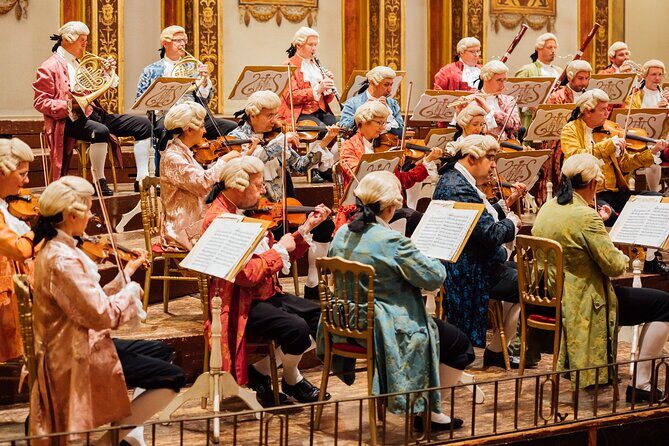 Vienna State Opera House Mozart Concert in Historical Costumes - Arriving at Wiener Staatsoper: Getting In Smoothly for an 8:15 pm Start