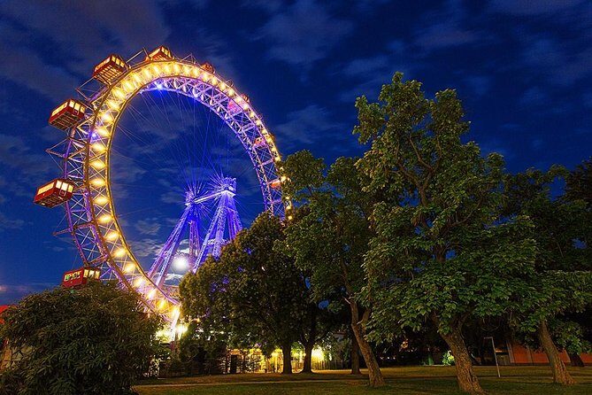 Wiener Riesenrad - Giant Ferris Wheel Vienna Entrance Ticket - Riding the Wheel: What the 12 to 20 Minutes Feels Like
